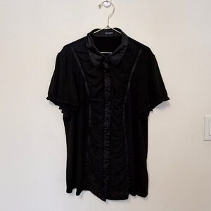 Penningtons Black Short Sleeve Shirt